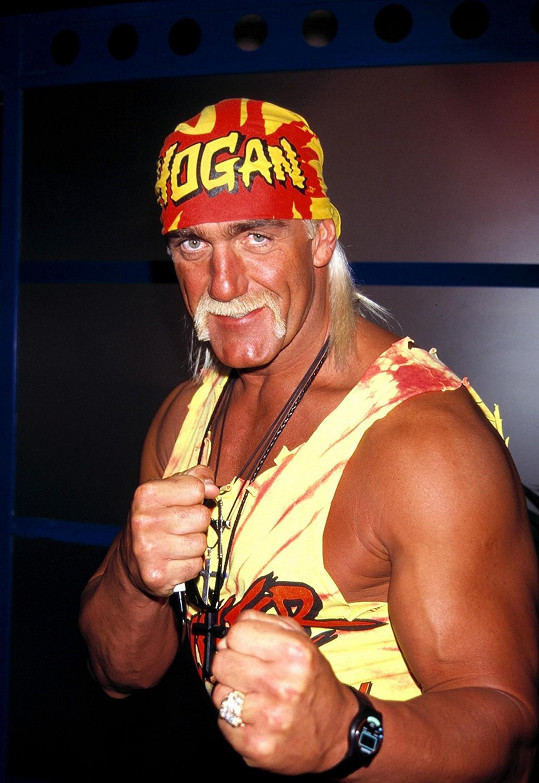 Hulk Hogan prý po operaci vůbec necítí nohy. 