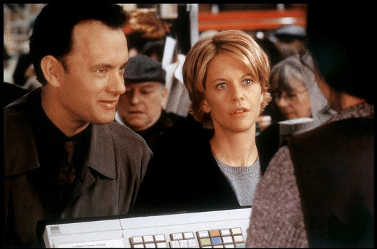 A v neméně úspěšném snímku Láska přes internet s Tomem Hanksem z roku 1998