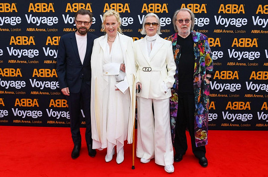 Kapela ABBA. Zleva Björn Ulvaeus, Agnetha Fältskog, Anni-Frid Lyngstad a Benny Andersson