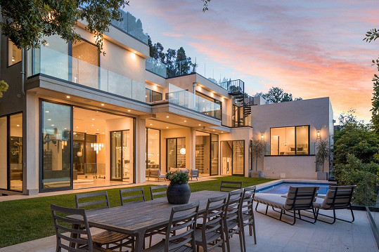 Brooklyn Beckham a Nicola Peltz si pořídili dům v Beverly Hills.