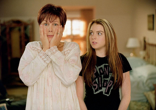 S Lindsay Lohan v komedii Mezi námi děvčaty 