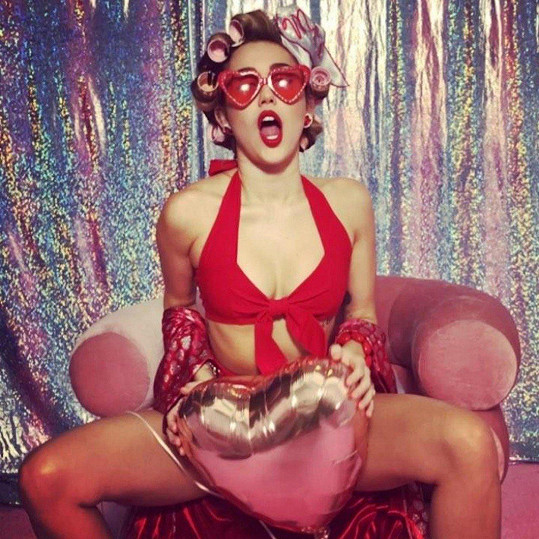 Miley Cyrus jako modelka