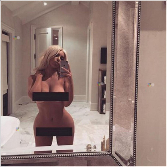 Kim Kardashian už zase boří internet...