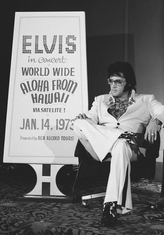 Linda se s Elvisem seznámila po svém úspěchu v soutěži krásy v roce 1972 a následující roky s ním tvořila pár. 