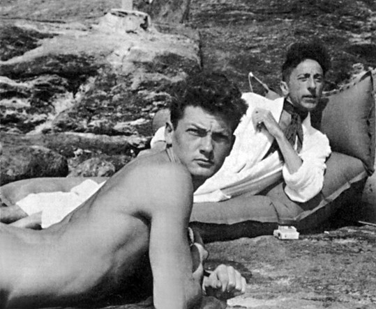 Jean Cocteau a Jean Marais. Snad nejslavnější mužská romance dvacátého století.