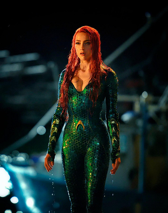 Fanoušci Deppa požadují, aby byla Amber vystřižena z Aquamana 2.