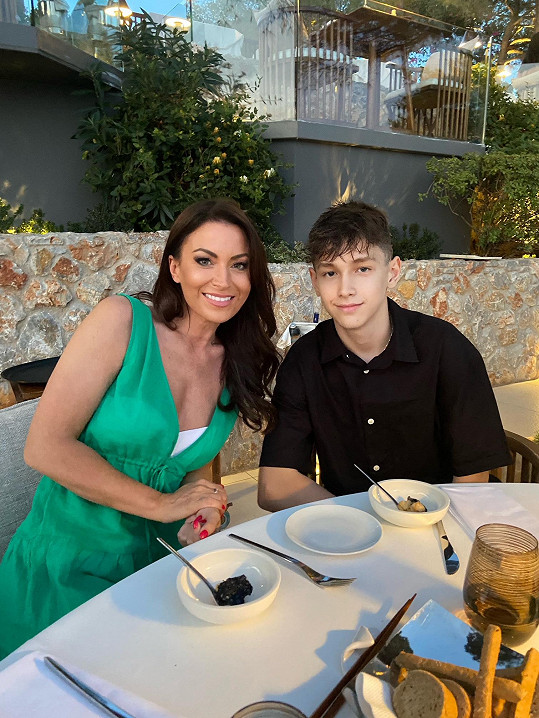Gabriela Partyšová se svým synem Kristiánem