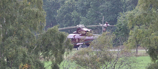 Helikoptéra prince Charlese přistála v Balmoralu už před několika hodinami. 