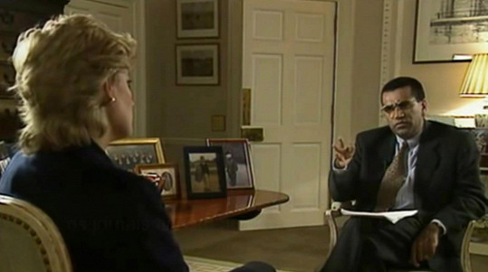 Princezna Diana během rozhovoru s Martinem Bashirem pro BBC v roce 1995