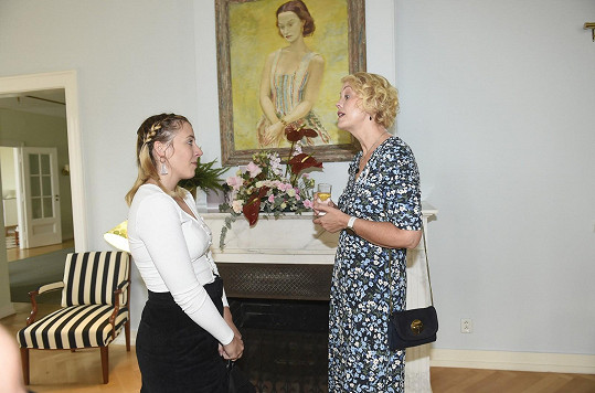 Anna Slováčková s manželkou švédského velvyslance Marianne Jörgensen