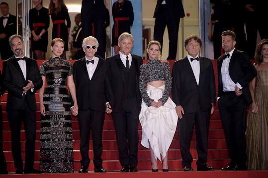 Hvězdná premiéra dramatu Crimes of the Future v Cannes. 