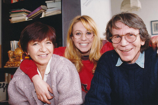 Tereza Pergnerová na archivním snímku s rodiči