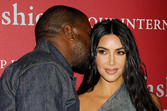 Kim Kardashian z rozvodu s Kanyem Westem vyšla velmi dobře. 