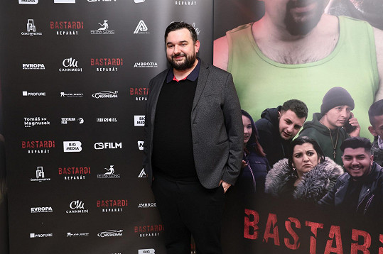 Tomáš Magnusek na premiéře svého nového filmu Bastardi: Reparát. Zahrál si v něm i hlavní roli.