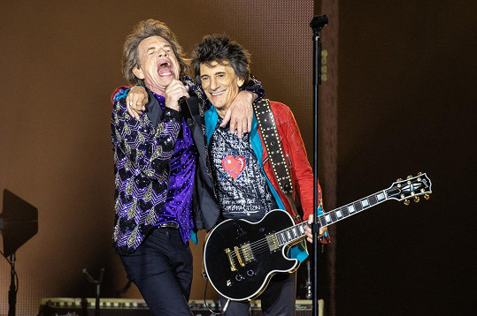 Ronnie s Mickem Jaggerem na snímku z roku 2019