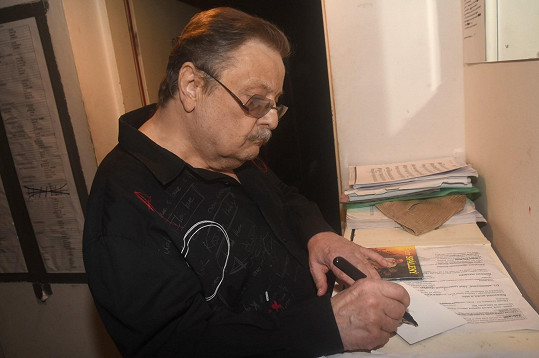 Petr Spálený rozdával autogramy.