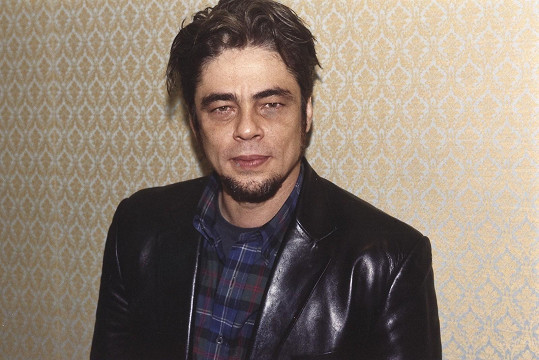 Benicio del Toro sám přispěl k rozvíření klepů v roce 2005. 
