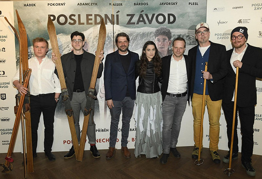 Marek s kolegy na představení filmu v kině Lucerna