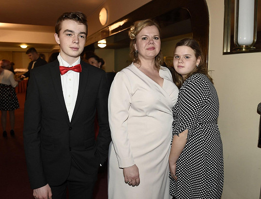 Sabina Remundová se synem Vincentem a dcerou Adinou
