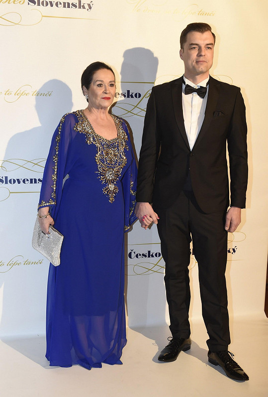 Hana Gregorová vyrazila s přítelem Ondřejem Koptíkem na Česko- Slovenský ples.