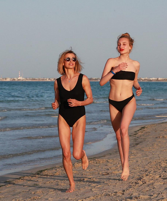 Ivana s dcerou Sofií na dovolené v Tunisku