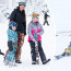 Podívejte se, jak Agáta Prachařová řádí s dětmi na horách: Ségra Kordulka (10) dovádí na snowboardu, Kryšpín (4) se učí lyžovat
