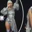 Katy Perry dováděla na koncertu jako utržená ze řetězu: Předvedla výstavní stehýnka a divokou show