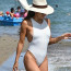 Eva Longoria (47) žádné filtry nepotřebuje! Takhle výstavní zadeček má v tangách na pláži