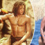 Brendan Fraser po letech opět bez trika. Hezoun z Mumie a Tarzan si se svou „Jane“ užíval moře na Ischii