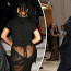 Svlékla obrovskou róbu a fanoušci zalapali po dechu: Rihanna v sukni, která neskryla zhola nic