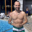 Marek Dědík ze StarDance zhubl skoro 7 kilo. Tanečník zatáhl břicho a ukázal se v plavkách u bazénu