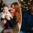 První společné vánoční focení: Takhle to sluší zpěvačce Verony s manželem a devítiměsíčním chlapečkem