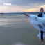 Romantika jako hrom: Podívejte se, jak to missce Andree Bezděkové slušelo na pláži v Thajsku ve svatebních šatech