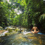 Alternativní kráska v indonéské džungli: Mrkněte, jak Helena Houdová medituje v pralese