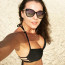 Tenhle pohled vás určitě zahřeje: Vnadná Kubelková svou dokonalou postavu v plavkách vystavuje slunečním paprskům v Dubaji