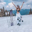 Sexy i na svahu: Andrea Verešová se ve sněhu vystavila v podprsence