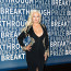 Okouzlující Christina Aguilera překvapila ohromným dekoltem: Co se to ale stalo s jejími ňadry?