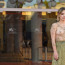 Poprask v Benátkách. Belgická herečka odhalila ňadra v průhledných šatech