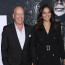 Snímky s novou rodinou se často nechlubí: Bruce Willis (65) zapózoval s manželkou (42) a nejmladšími dcerami
