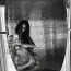 Nahá v objetí manžela: Emily Ratajkowski se pochlubila nejerotičtějším snímkem vůbec