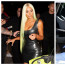 Kim Kardashian se tedy nikdy neokouká! Pas, který měří 61 cm, navlékla do těchto těsných outfitů