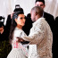 Kanye West vyhodil bodyguarda. Pokusil se mluvit na jeho ženu Kim