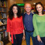Unikátní snímek: Karel Voříšek se na křtu knihy setkal se svými televizními parťačkami, poznáte je?
