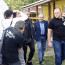 Doprovodila ho nejen krásná mluvčí: Karel Gott se objevil na veřejnosti obklopen bodyguardy