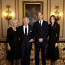 Velká čtyřka: Královská rodina na prvním oficiálním snímku překvapila ležérností. S Harrym a Meghan už se nepočítá
