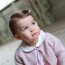 Je krásná po mamince Kate: Podívejte se na rozkošné fotky princezničky Charlotte u příležitosti jejích 1. narozenin