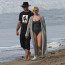 Na pláži to není žádná sexbomba: Lady Gaga věděla, proč si přes plavky raději přehodila svetr