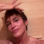 Cindy Crawford chtěla potěšit fanoušky fotkami ze sauny a svými ‚dětskými vlásky‘. Dočkala se ale pořádné sody a snímky smazala
