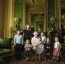 Pyšná prababička Alžběta II. slaví devadesátiny s téměř roční princezničkou Charlotte na klíně