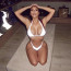 Kim Kardashian předvedla tělo v prádle bez filtru: Rozvádějící se hvězda tráví čas se známým hollywoodským proutníkem